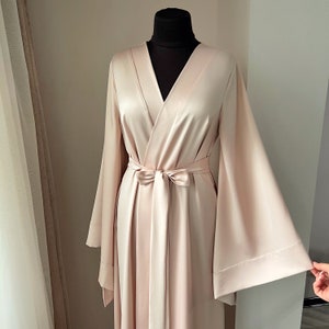 Floor length robe, bridal kimono, wedding robe, long satin robe, bridal dressing gown, bridesmaid robe, bridal lingerie