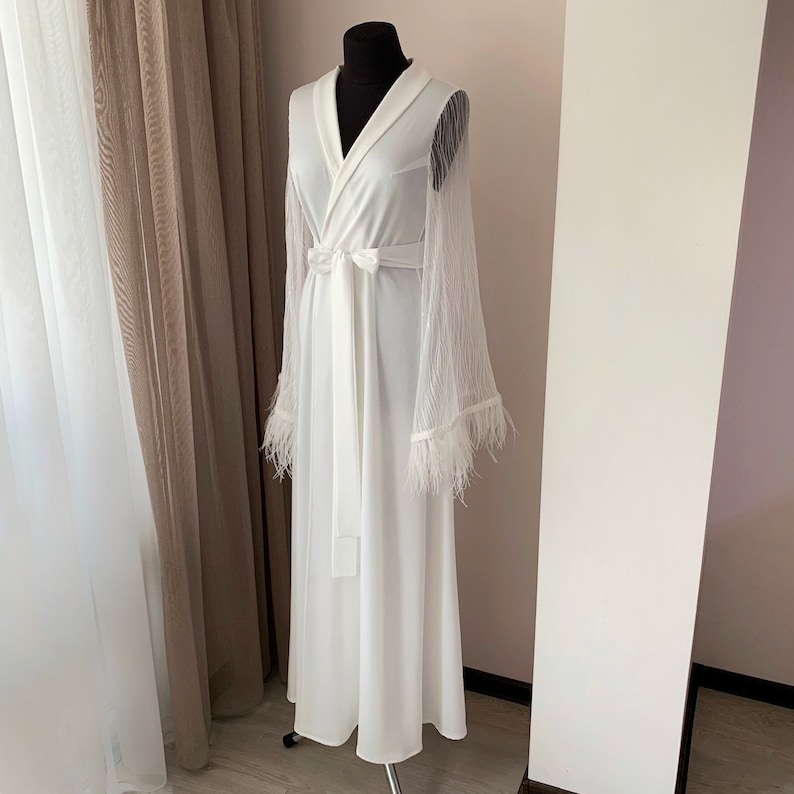 Luxury bridal robe with lace sleeves, Wedding ostrich feather robe, Silk dressing gown image 3