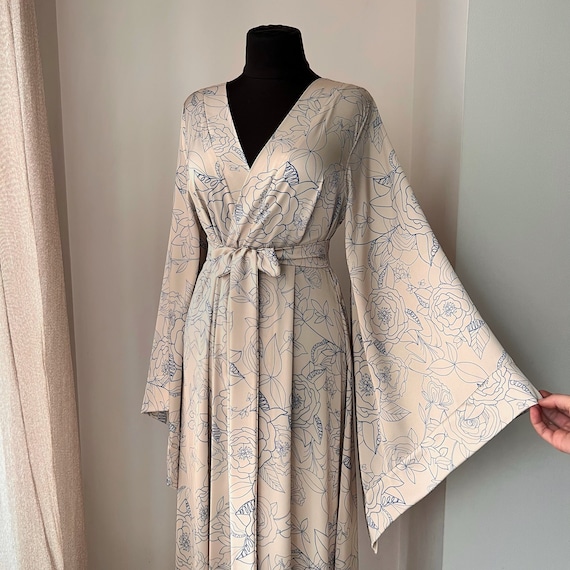 Silk kimono robe, Long satin dressing gown, Floral loungewear, Gift for her Silk kimono robe, Long satin dressing gown, Floral loungewear, Gift for her