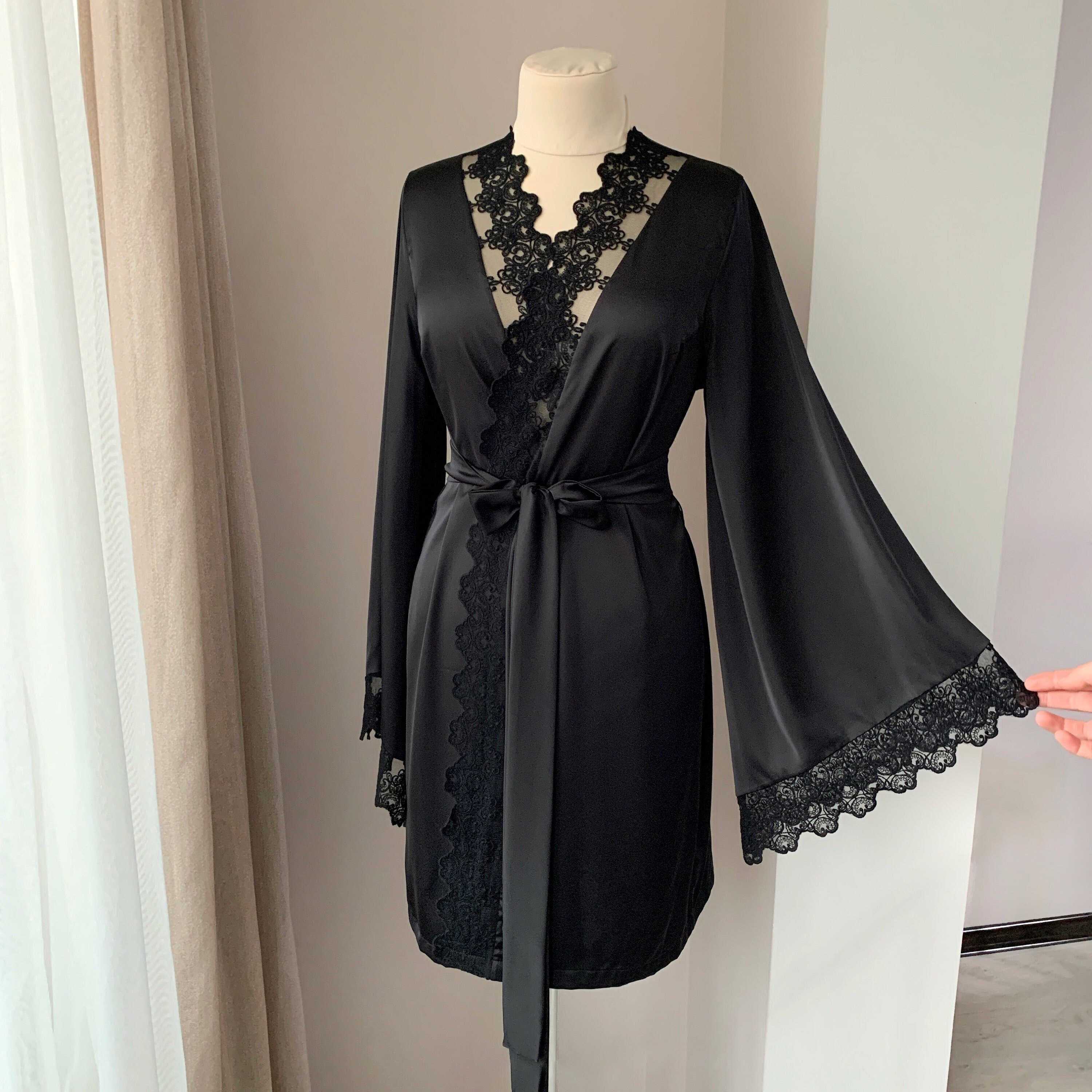 MAYILNSIN Luxious - Vestaglia da donna in raso, kimono, con finiture in