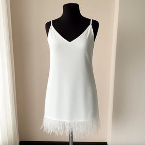 Braut Nachthemd mit Federn, Seiden Nachthemd, Nachthemd für Frauen, Weißer Federn Slip, Braut Unterkleid, Braut Unterkleid, Braut Unterwäsche