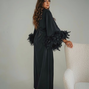 back feather robe black