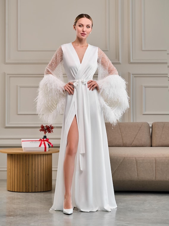 Luxury bridal robe long, Ostrich feather robe, Sheer robe feathers, Boudoir robe, Hollywood robe, Silk dressing gown, Bridesmaid gift