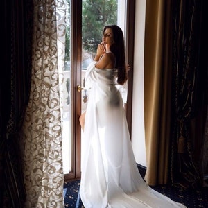 Long bride robe with train, wedding bride robe, white dressing gown, boudoir robe, bridal lingerie, kimono with train, bridal shower gift image 9