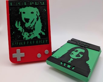 Photo Boy - A Handheld and Retro Gaming Inspired Picture Frame - Frame and Cartridge Combo