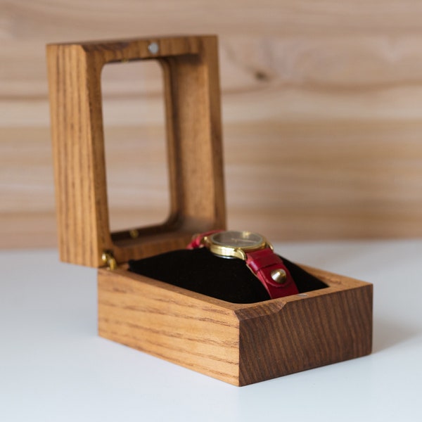 Uhrenbox aus Holz - Handgefertigte Vitrine für 1 Uhr mit eingravierter Personalisierung - Perfektes Geschenk für Männer, Frauen und Uhrensammler