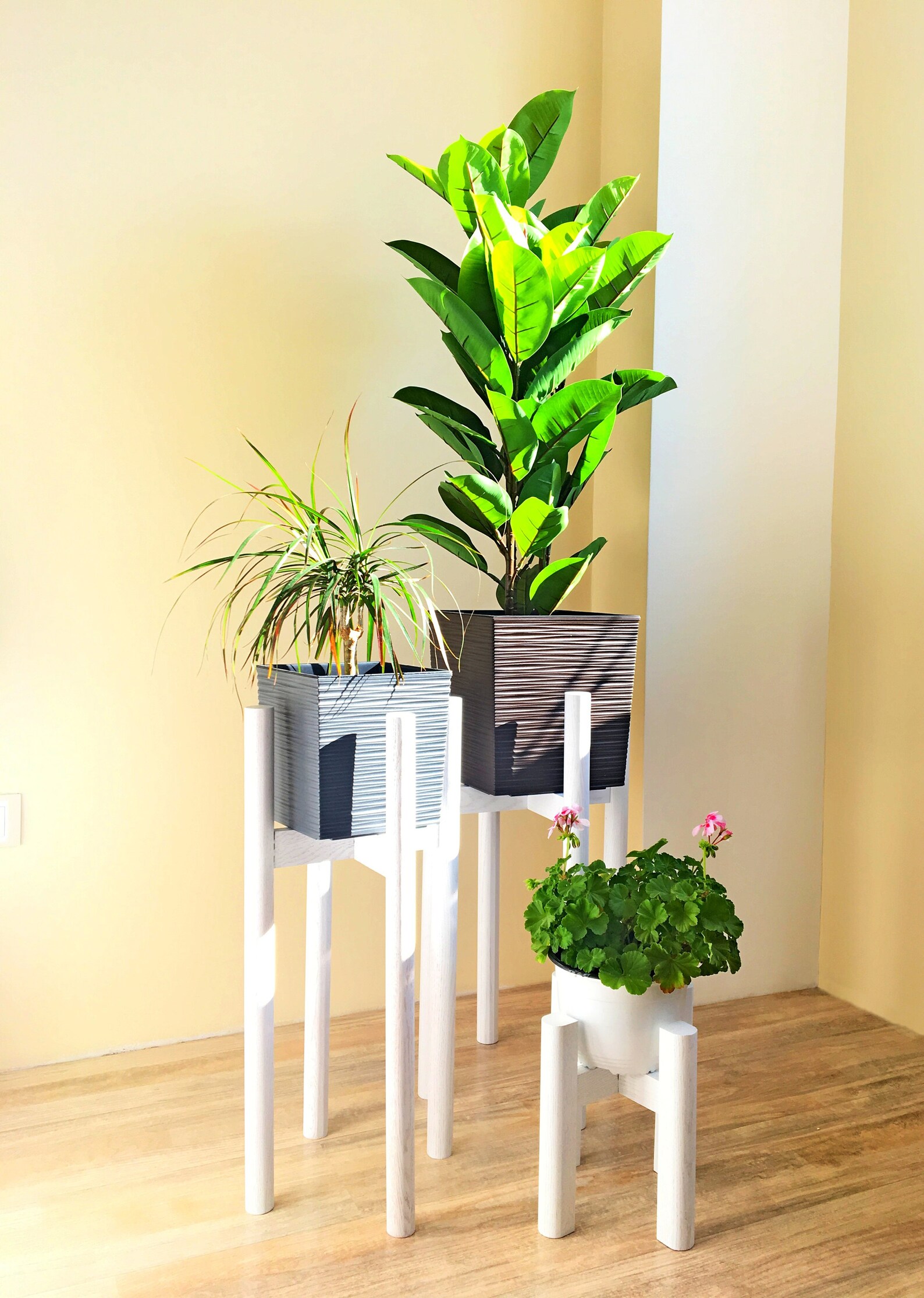  Mid Century Plant Stand for Large Space