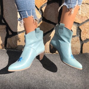 Felmini 38 Boots Cowboy Cowgirl Embroidery Embroidered Sky Blue Leather