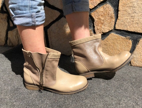 Casual attitude boots cheap