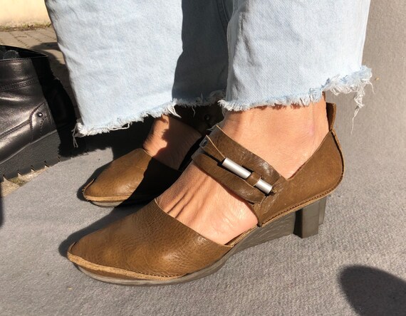 Trippen 39 Pumps Khaki Leather Wedge Slingback Vintage - Etsy