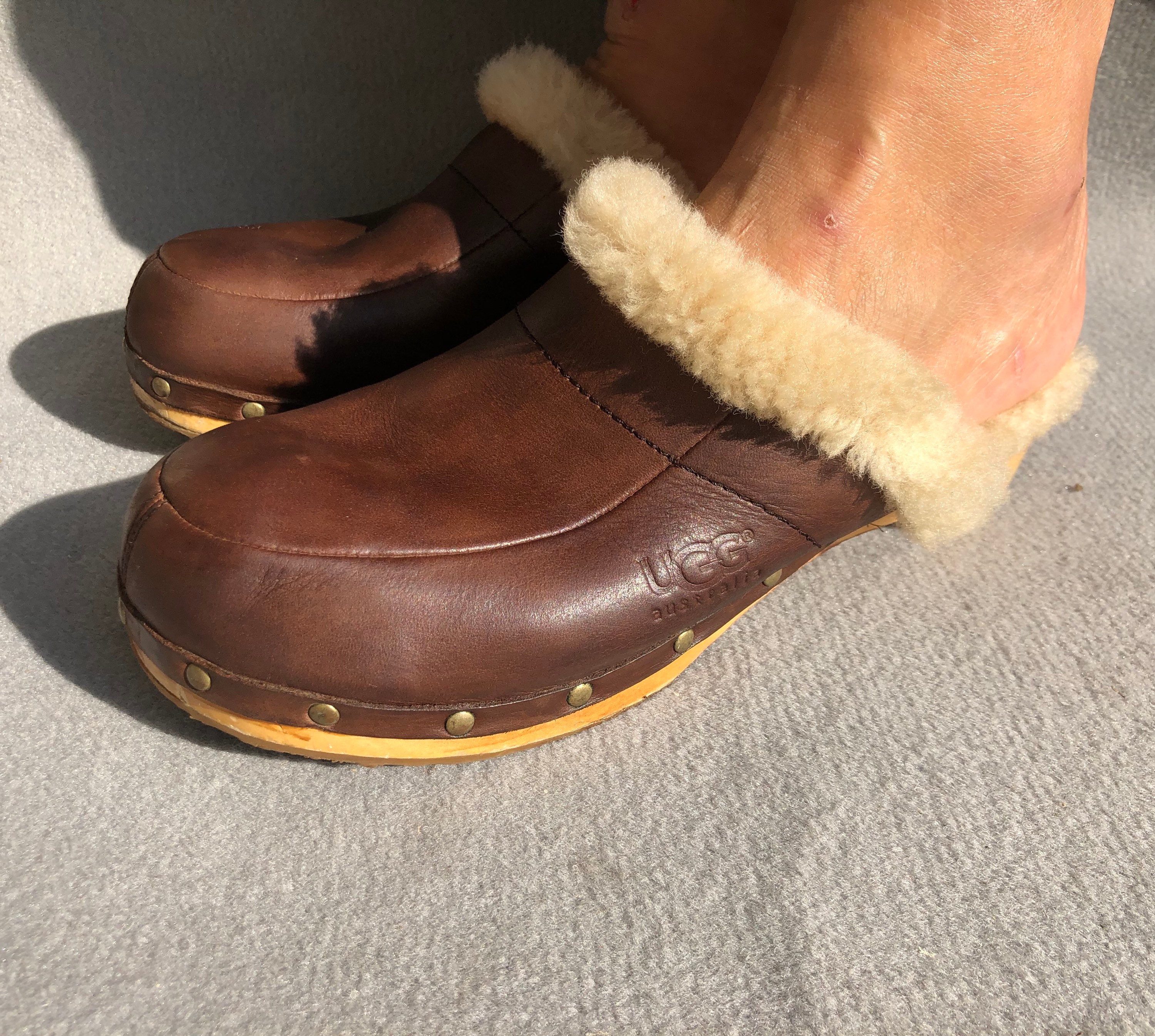 ugg brown leather clogs