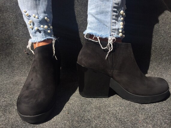 Weird Booties Camper Nubuck EU37