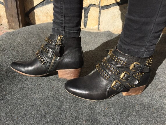 as98 airstep boots