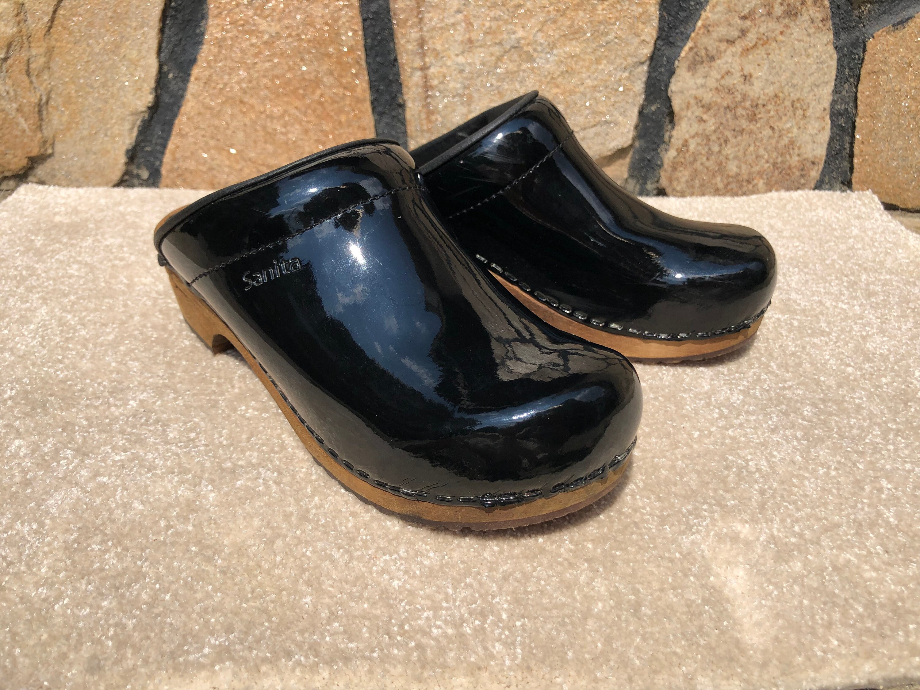 Sanita 37 Clogs Patent Leather Clogs Black Patent Leather Black Leather Clogs Etsy Mexico