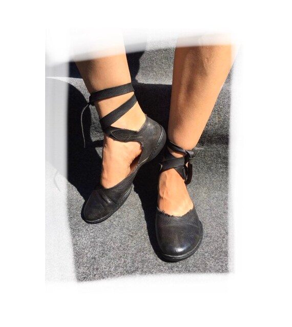 Ballerinas with straps by Trippen EU 37