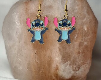 Stitch style earrings