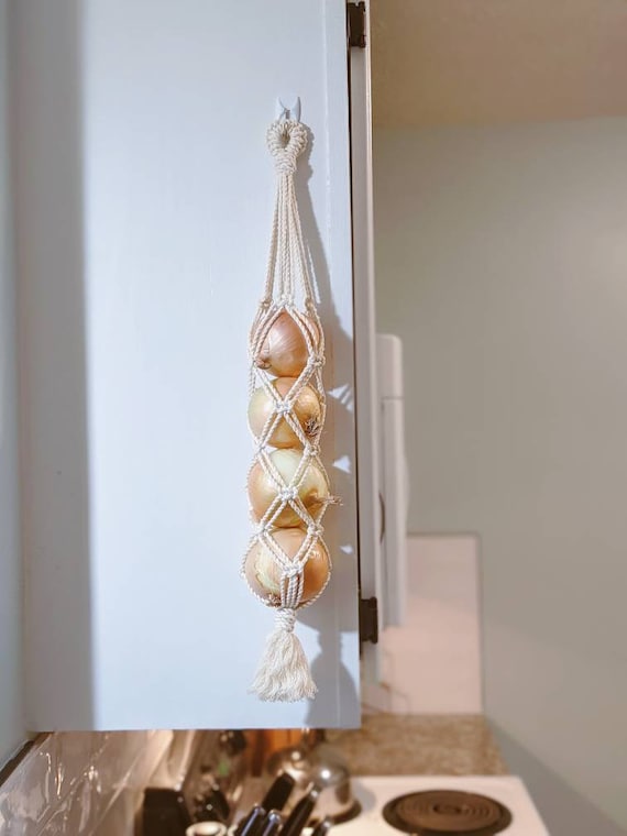 Kitchen Produce Hanger, Onion Holder, Plastic Bag Holder, Hanging Vegetable  Bag, Macrame Produce Bag, Citrus Keeper, Lemon/lime Holder 