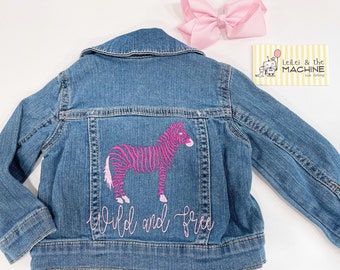 Chaqueta de jean Wild and Free Zebra, chaqueta de jean para niñas, chaqueta de jean linda bordada, chaqueta de jean para niños pequeños personalizada 12 meses