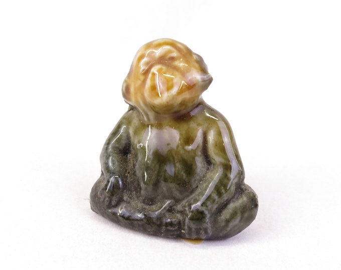 Vintage Wade Whimsies Miniature Ceramic Glazed Chimpanzee Monkey Figurine - Kitsch