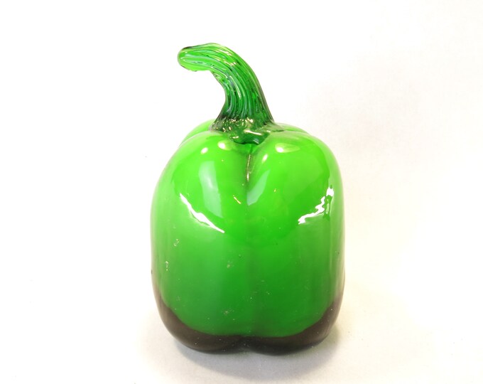 Vintage italian Blown Glass Green Bell Pepper Green Stem - Glass Vegetable