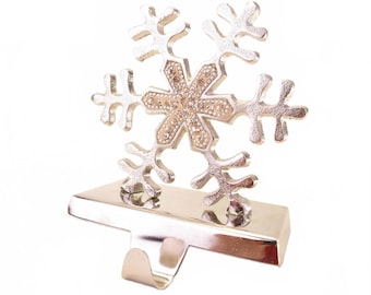 Medias navideñas vintage con diseño moderno de copos de nieve y diamantes de imitación plateados