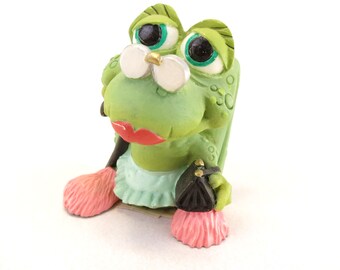 Sprogz 1994 Holland Studio Craft Golden Pond Woman Grandma Frog SG215