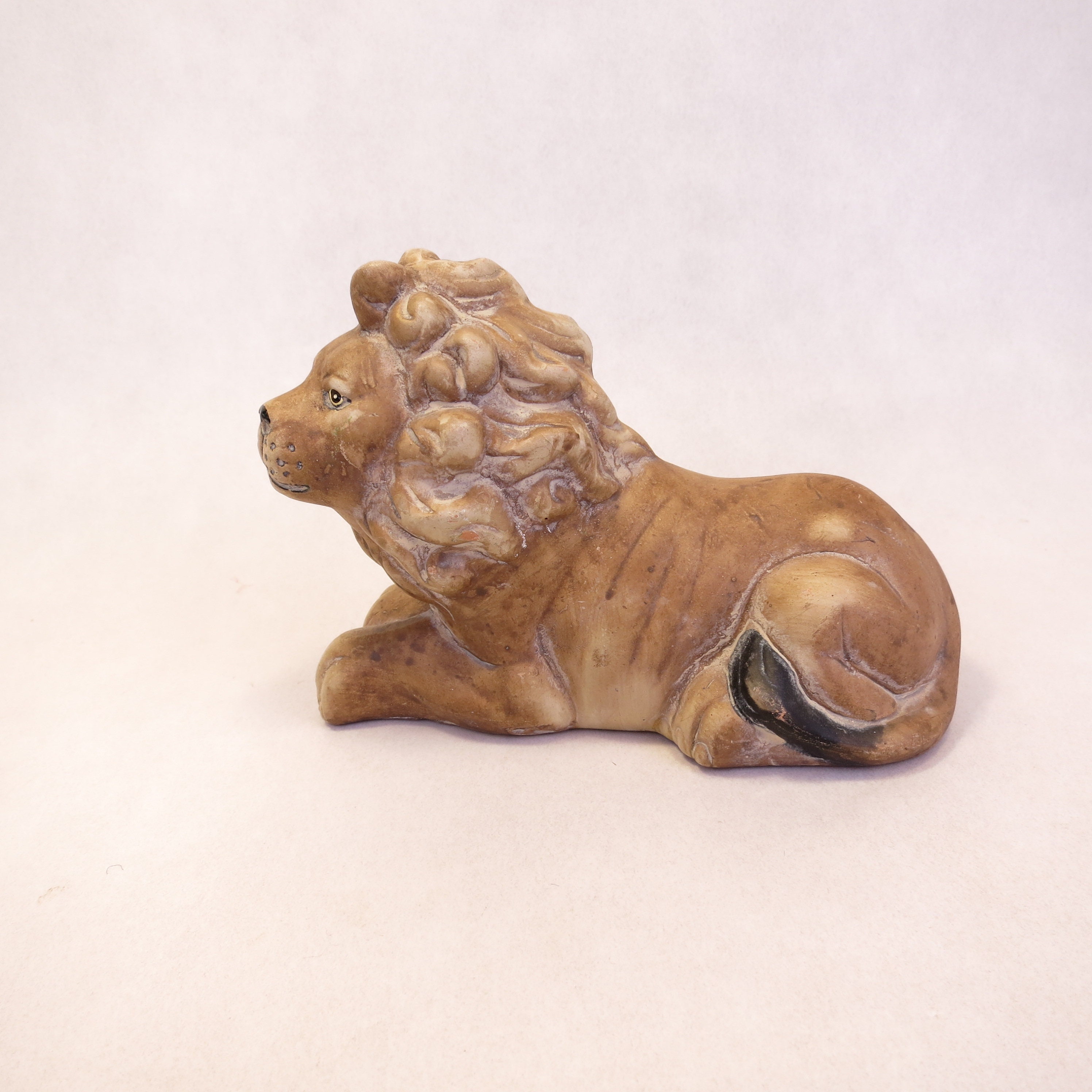Vintage Ceramic Lion Hand Painted 1970's Figure