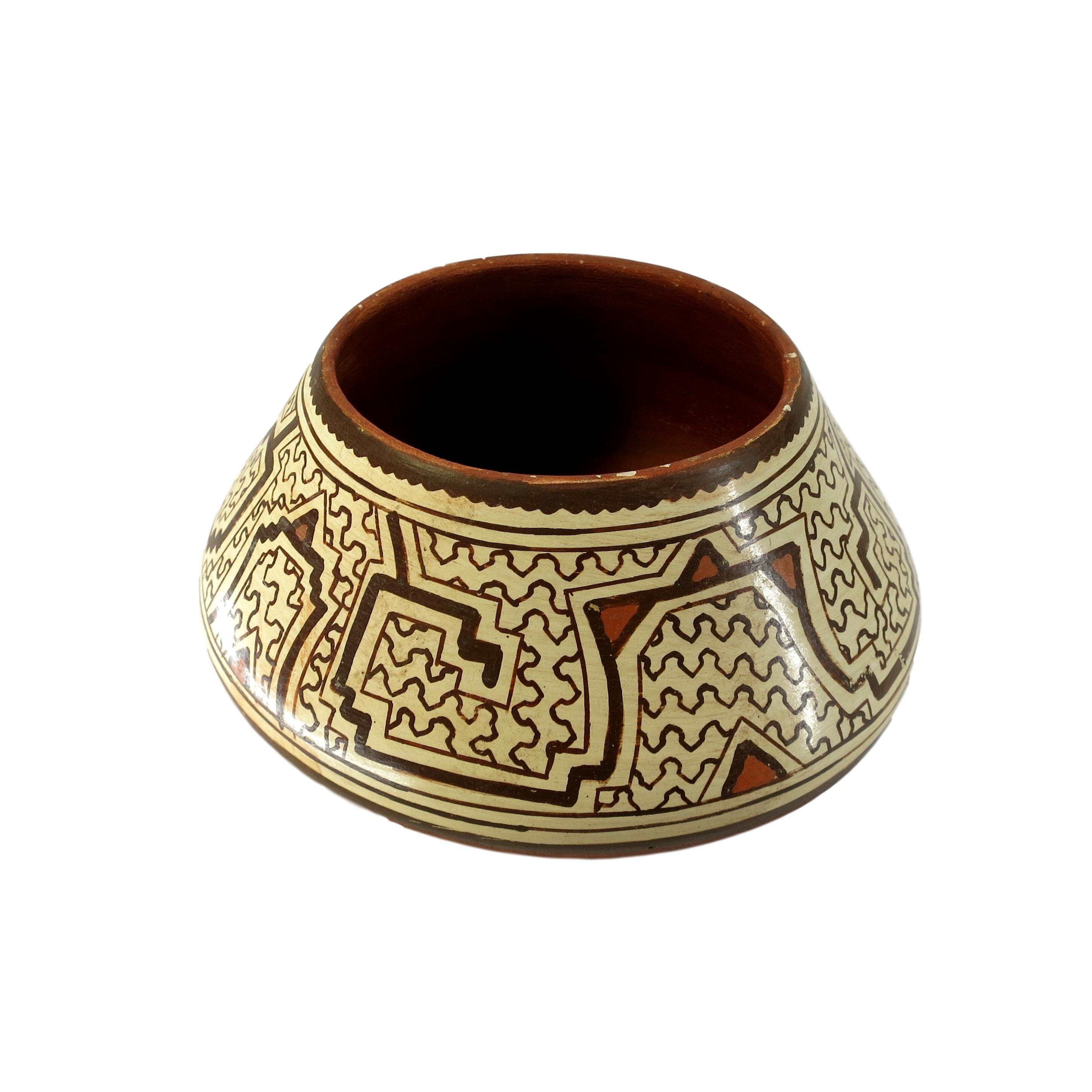 Vintage Handmade Ceramic Pot Peru Hand Painted Pottery Shipibo Clay Pot