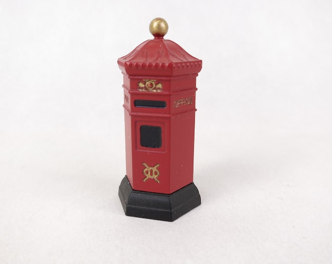 Department 56 English Post Box 58050 Metal Christmas Dickens Village, Heritage Village Collection
