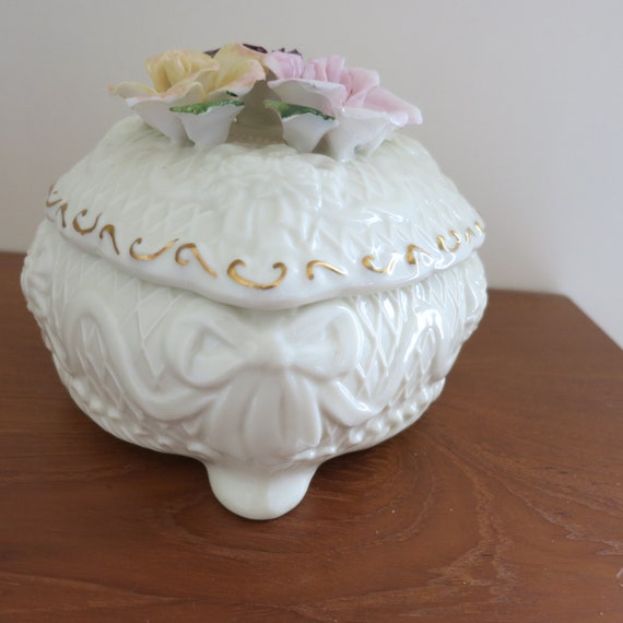 Vintage Applied Colorful Roses Floral Trinket Box… - image 2