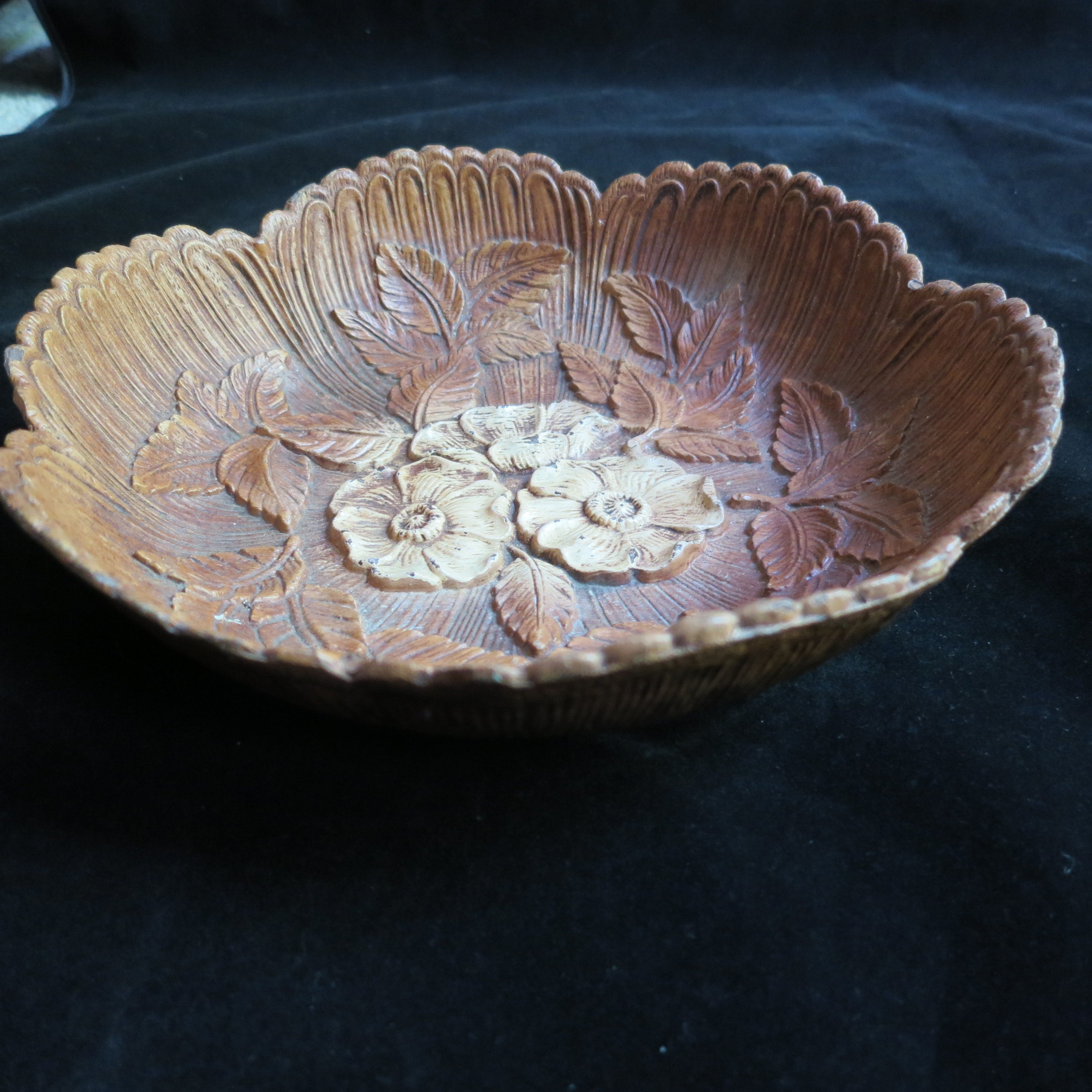 Vintage 1951 Pressed Wood Bowl Dogwood Flowers MultiProducts Inc.