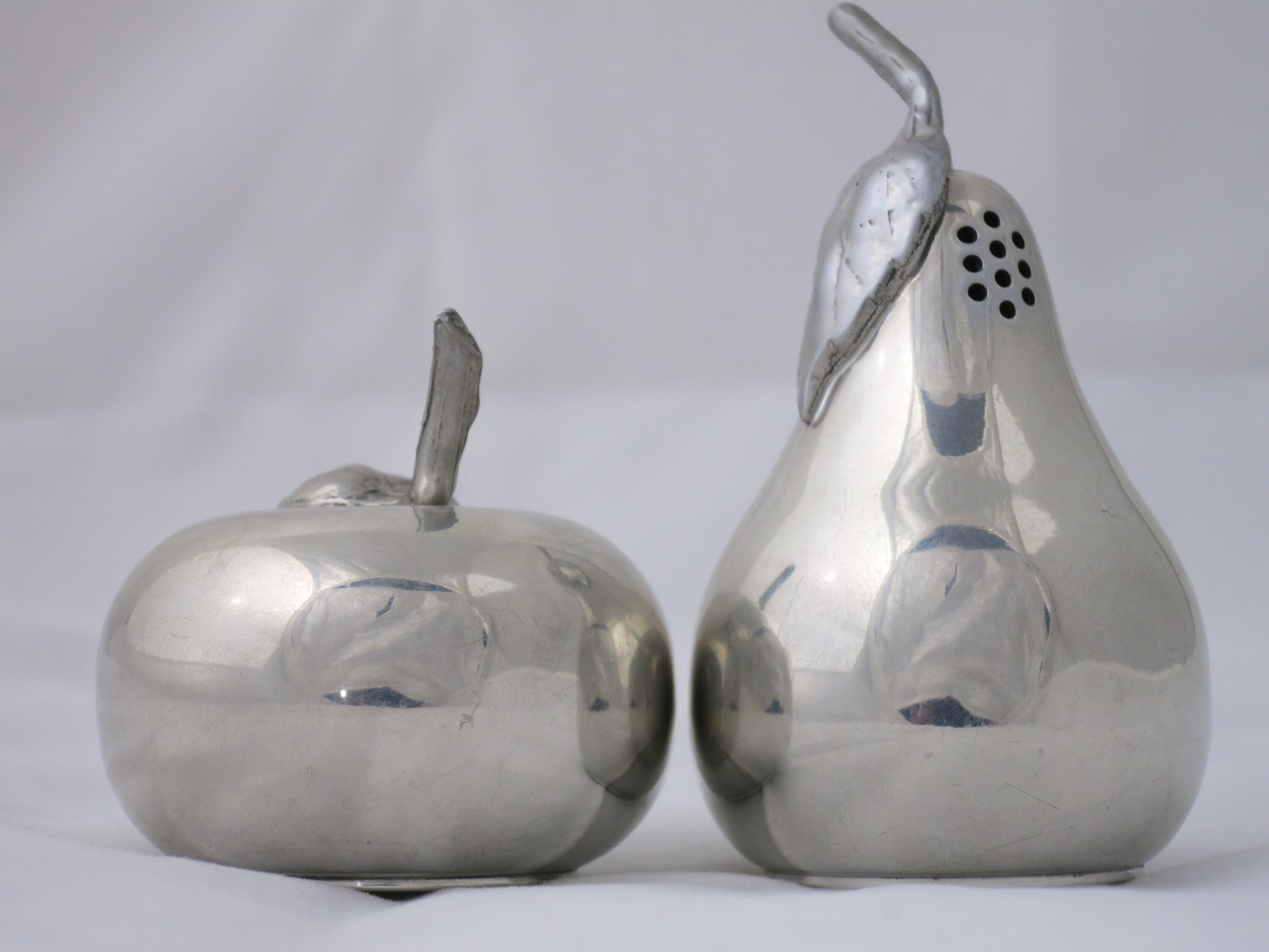 Vintage Kirk Stieff Pewter Salt and Pepper Shakers Apple and Pear