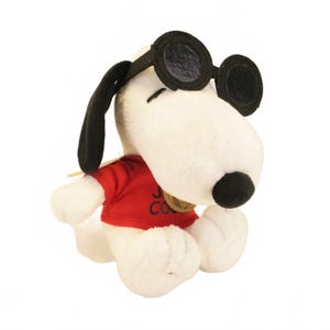 Hallmark Peanuts Joe Cool Snoopy in Sunglasses 8" Plush Toy