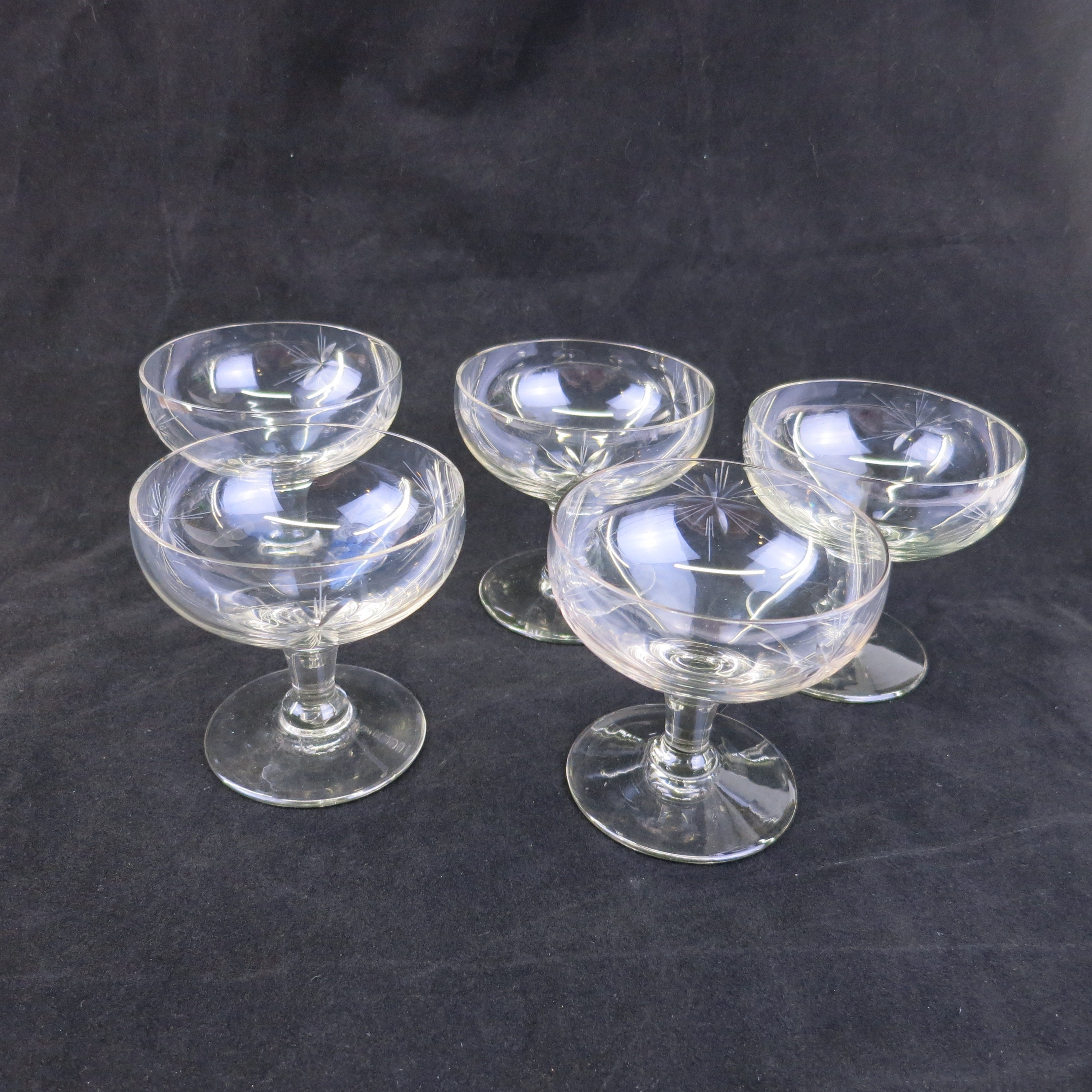 Set of 5 Handblown Etched Starburst Star Liquor Cocktail Vintage