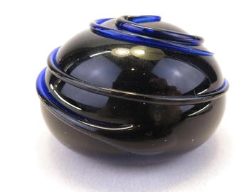Distinctive Dark Cobalt Blue Stamped Swirl Art Glass Round Paperweight