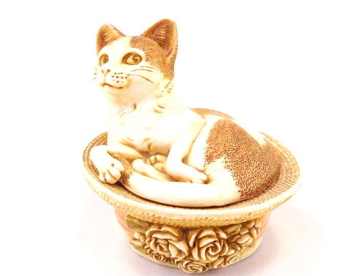 Harmony Kingdom Chapeau Cat Treasure Jests Retired