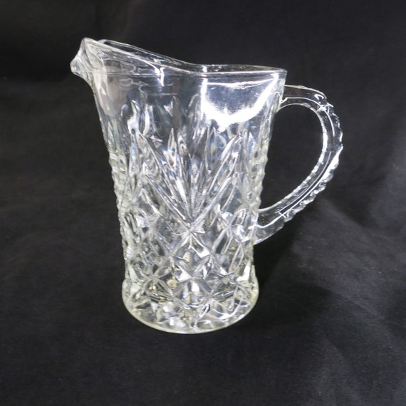 Vintage Us Clear Pressed Glass Pitcher Creamer Pineapple Fan - Small Glass Pitcher For Syrup Vintage Us Clear Pressed Glass Pitcher Creamer Pineapple Fan - Small Glass Pitcher For Syrup
