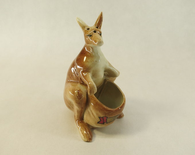 Single Kangaroo Vintage Salt Shaker Great Smoky Mountains - Mini Planter