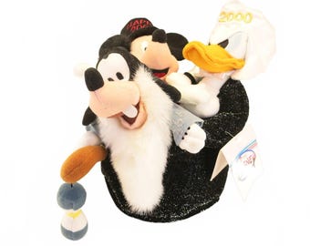 Disney Store Happy New Year 2000 Bean Bag Set Donald Goofy Mickey In Top Hat NWT