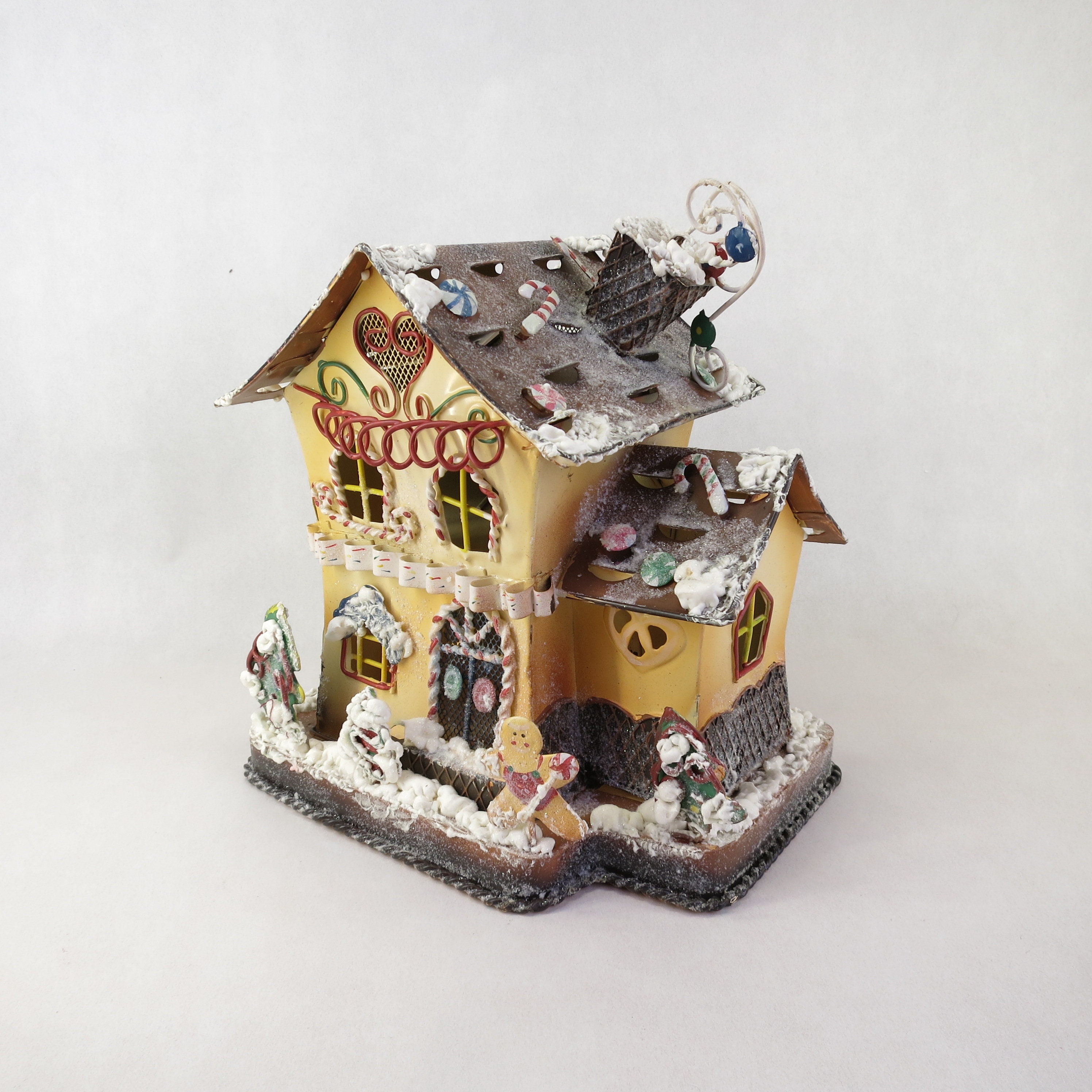 Metal 10 Gingerbread House Christmas Decor Brown Yellow Theme Candle Holder