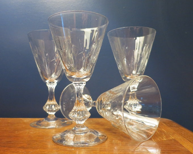 Set of 4 Handblown Etched Leaf Liquor Cocktail Vintage Coupe Champagne Glasses Stems