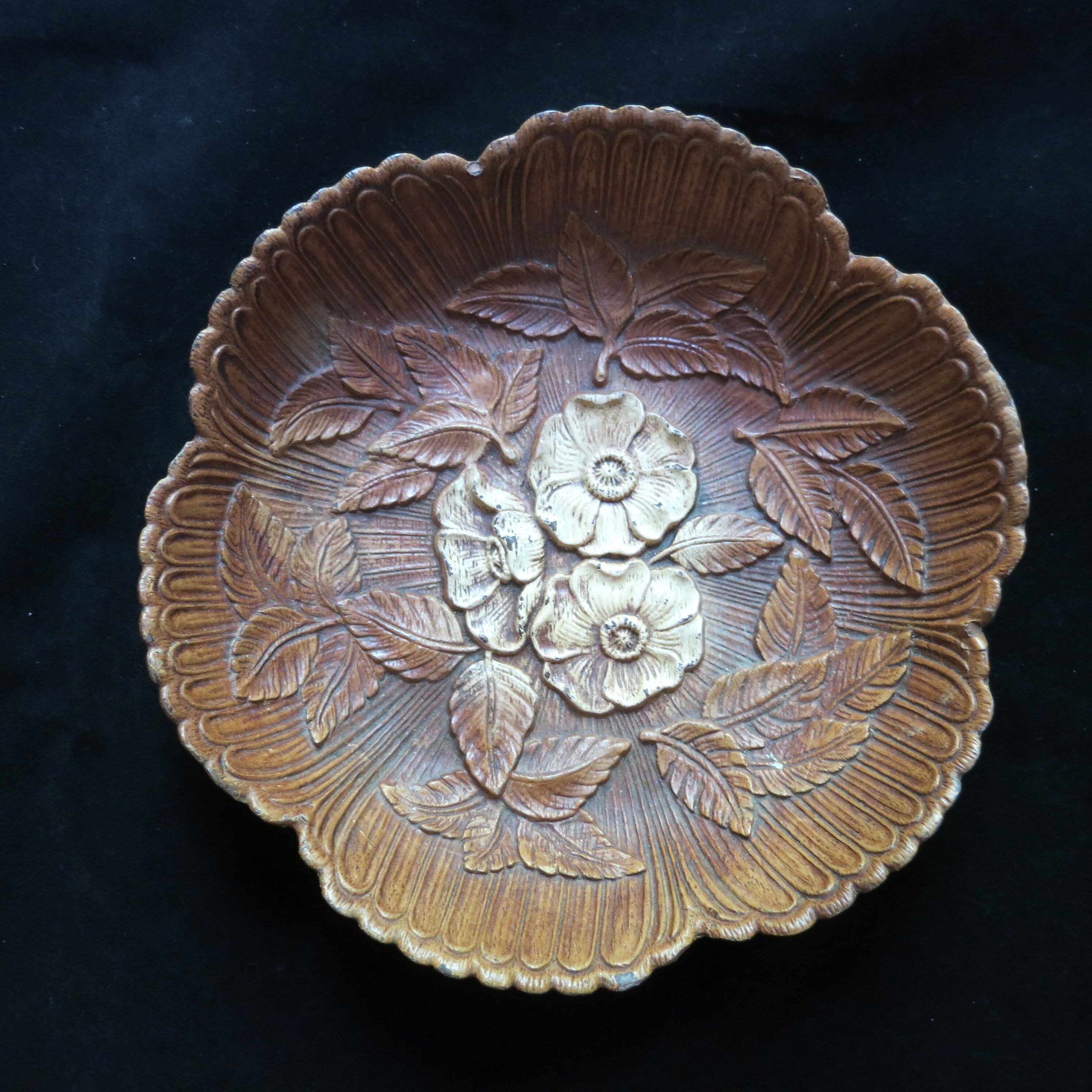 Vintage 1951 Pressed Wood Bowl Dogwood Flowers MultiProducts Inc.