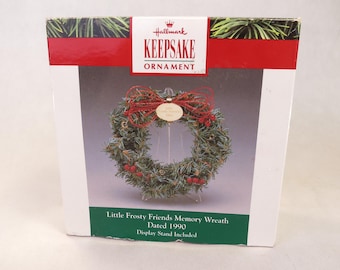 Hallmark Keepsake Little Frosty Friends Memory Wreath XPR9724