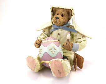 Boyds Bears The Crumpletons Watson 8" Seated Easter Egg Figurine Collection