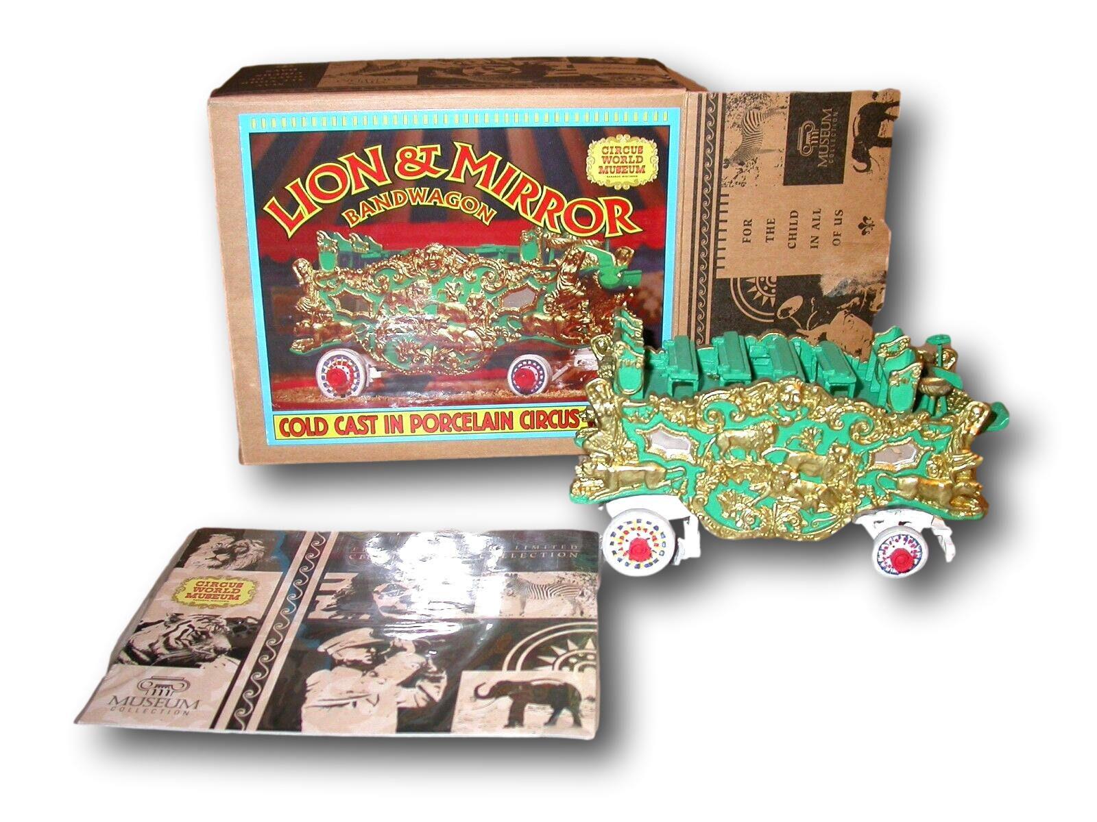 Ertl Circus World Museum Circus Wagon Lion & Mirror Bandwagon # 2479