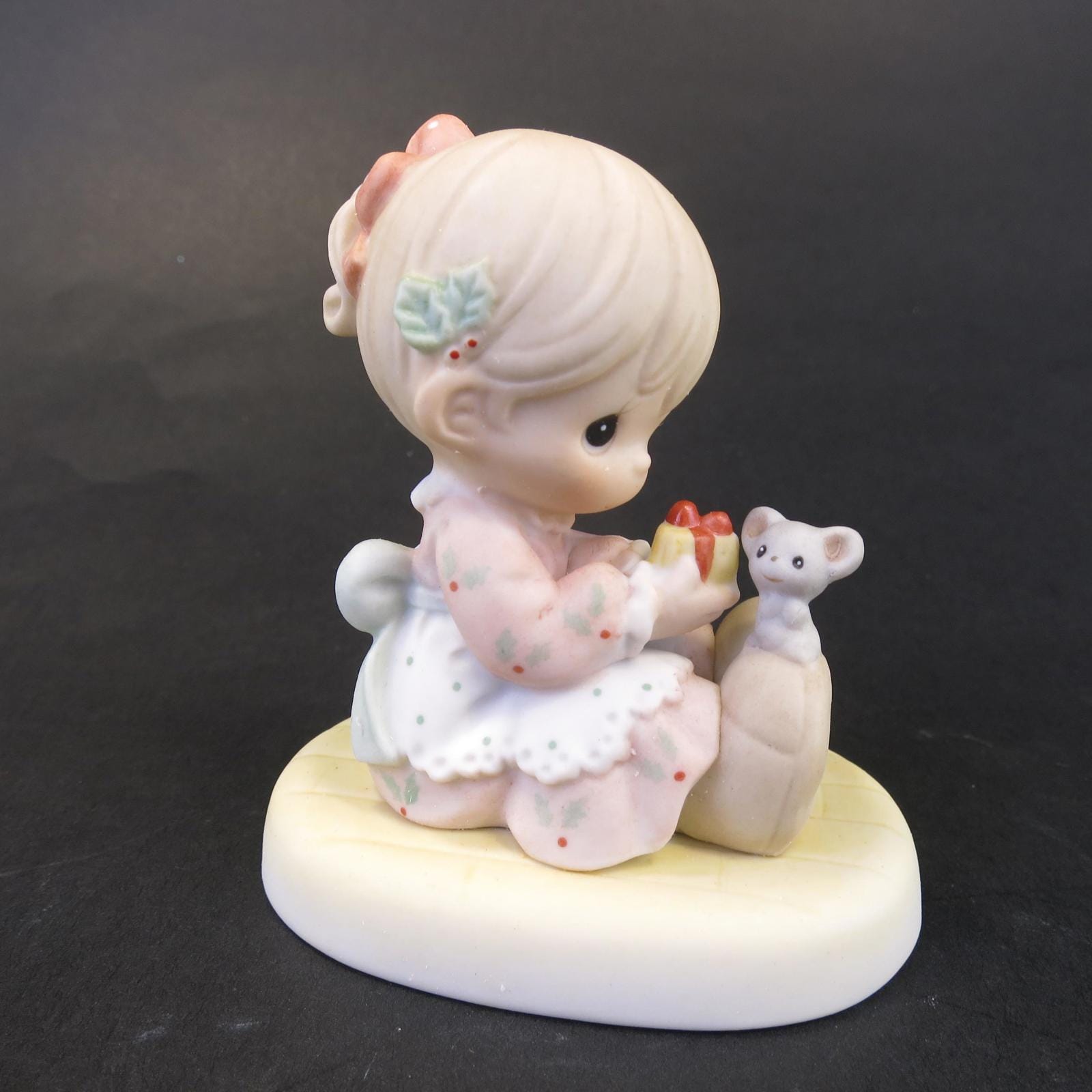 Precious Moments Little Moments Figurine Sharing The Season With You" #705862