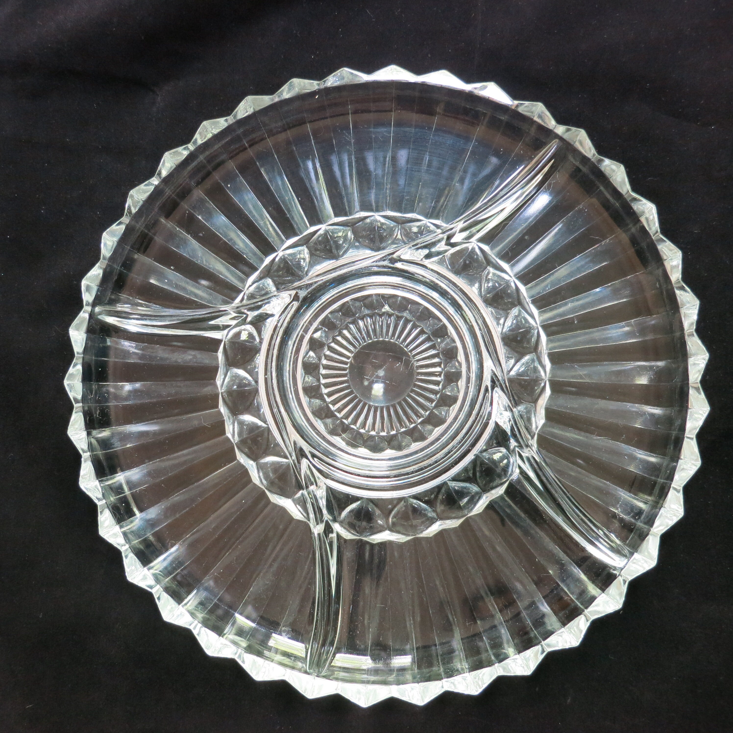 Divided Relish Tray Plate Dish 5 Sections Glass Circle Vintage Round Starburst with Scalloped Edges Divided Relish Tray Plate Dish 5 Sections Glass Circle Vintage Round Starburst with Scalloped Edges