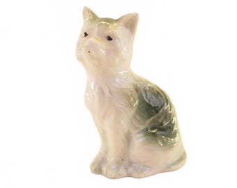 Vintage Yoko Boeki Nippon Japan Cat Figurine with Grey & White Fur 2.3"