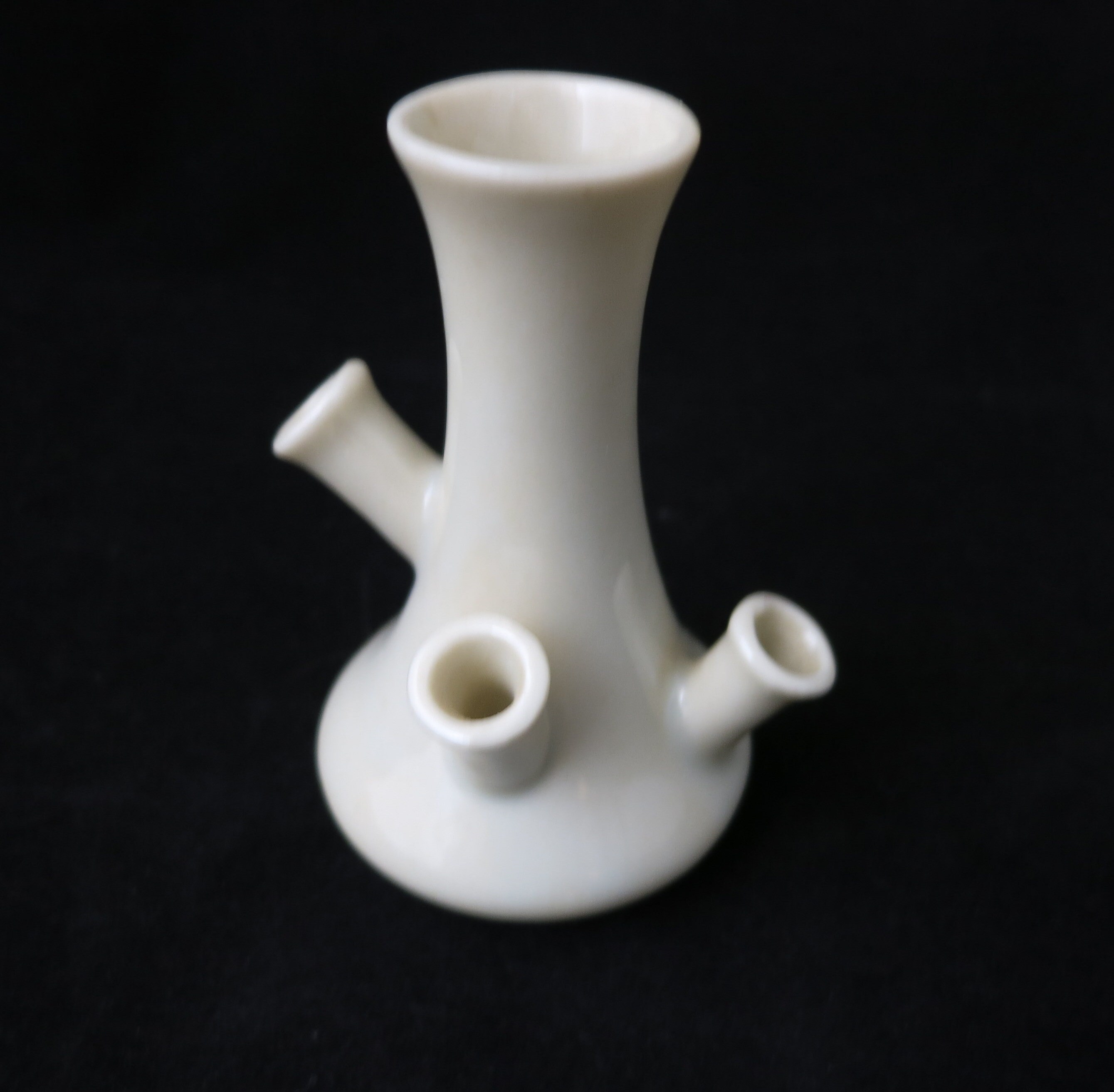 Vintage Ceramic White Posy Vase Unique Holds 4 Flowers