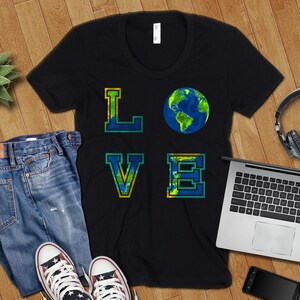 Earth Day t-Shirt, Earth Day 50th Anniversary Shirt, Environmentalist Shirt, Save The Planet Shirt, Men Women Kids Earth Lover